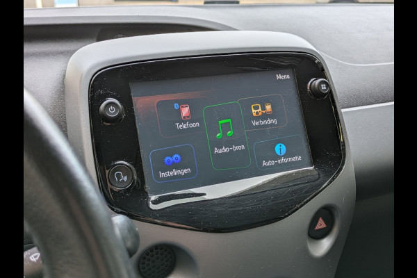 Toyota Aygo 1.0 VVT-i x-cite|Camera|Apple-Carplay/Android-Auto|Climate-Control|LM-Velgen|Cruise-Control|Dealer-onderhouden