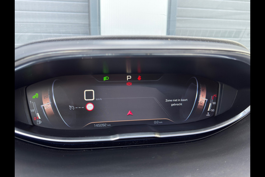 Peugeot 3008 1.6 e-THP GT Line / SCHUIFDAK / CAMERA / PANO