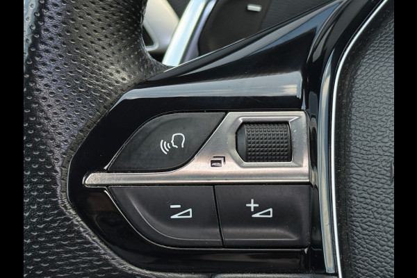 Peugeot 3008 1.6 e-THP GT Line / SCHUIFDAK / CAMERA / PANO