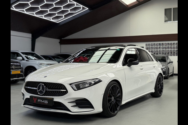 Mercedes-Benz A-Klasse 200 AMG Pakket Panorama CarPlay