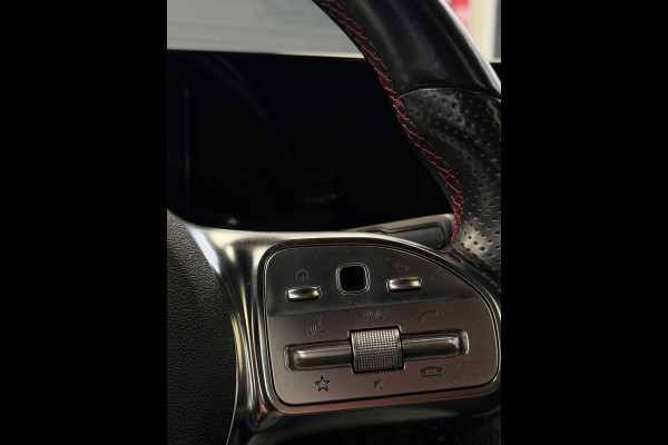 Mercedes-Benz A-Klasse 200 AMG Pakket Panorama CarPlay