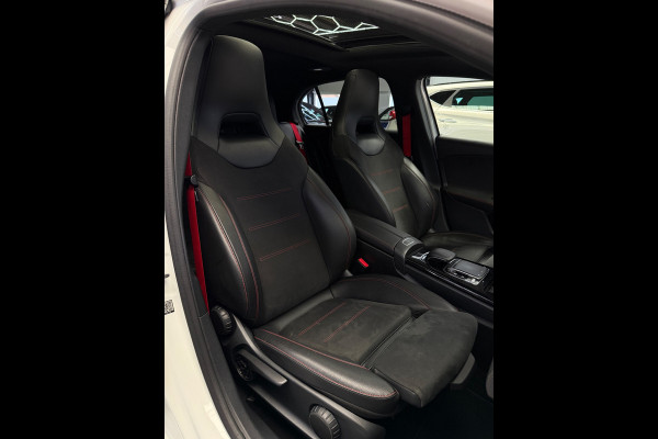 Mercedes-Benz A-Klasse 200 AMG Pakket Panorama CarPlay