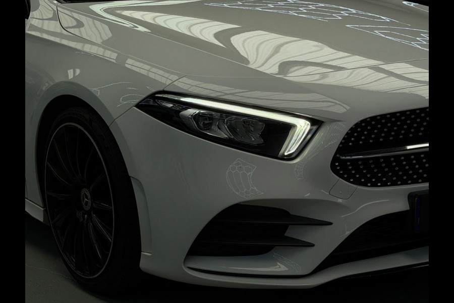 Mercedes-Benz A-Klasse 200 AMG Pakket Panorama CarPlay
