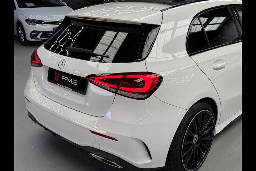 Mercedes-Benz A-Klasse 200 AMG Pakket Panorama CarPlay