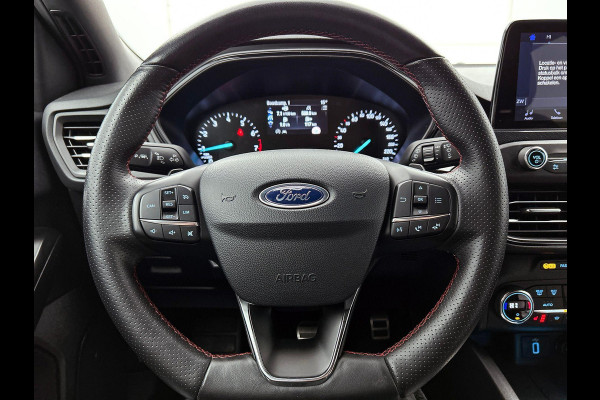 Ford FOCUS Wagon 1.0 EcoBoost ST Line CAMERA | NAVI & CARPLAY | WINTER-PACK