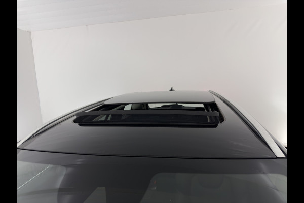 Volvo V60 2.0 T6 Recharge AWD Inscription (Plug-in) (INCL-BTW) Aut. *PANO | LEATHER | FULL-LED | MEMORY-PACK | KEYLESS | DIGI-COCKPIT | NAVI-FULLMAP | HEATED-SPORTSEATS | ECC | CRUISE | DAB | TOWBAR | 19''ALU*