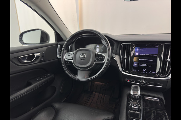 Volvo V60 2.0 T6 Recharge AWD Inscription (Plug-in) (INCL-BTW) Aut. *PANO | LEATHER | FULL-LED | MEMORY-PACK | KEYLESS | DIGI-COCKPIT | NAVI-FULLMAP | HEATED-SPORTSEATS | ECC | CRUISE | DAB | TOWBAR | 19''ALU*