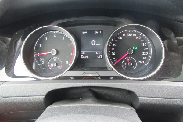 Volkswagen Golf 1.5 TSI Automaat Comfortline, Navi, Panoramadak, Ad, CC
