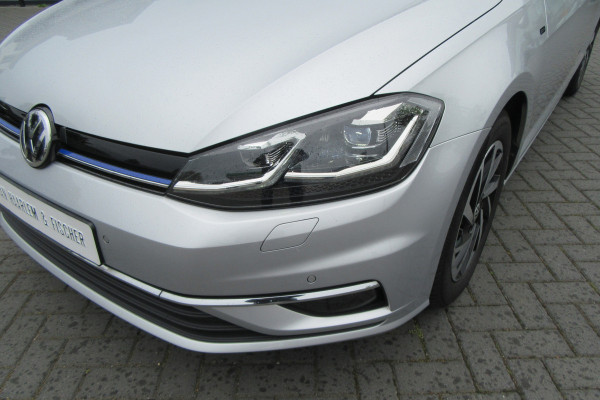 Volkswagen Golf 1.5 TSI Automaat Comfortline, Navi, Panoramadak, Ad, CC
