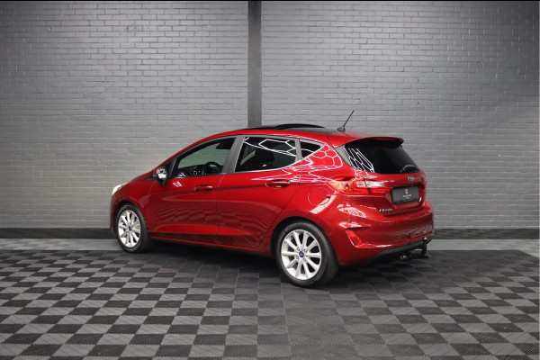 Ford Fiesta 1.0 EcoBoost Vignale | PANORAMADAK | AUTOMAAT | TREKHAAK | CAMERA | PDC | LMV |