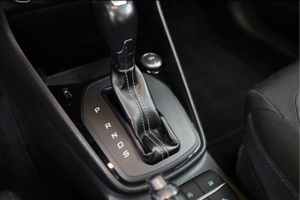 Ford Fiesta 1.0 EcoBoost Vignale | PANORAMADAK | AUTOMAAT | TREKHAAK | CAMERA | PDC | LMV |