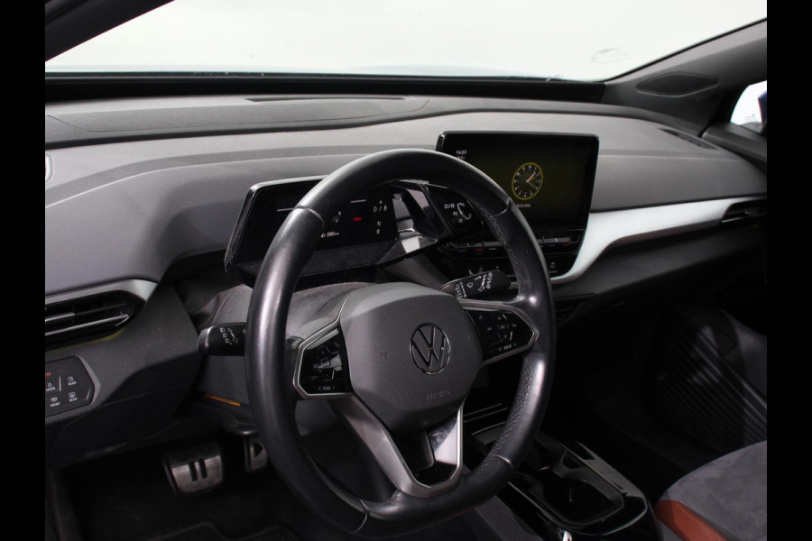 Volkswagen ID.4 Business 77 kWh SOH 83% Leder Navigatie 19" Lichtmetalen Velgen Apple Carplay/Android Auto Climate Control Warmtepomp Stoelverwarming Led Parkeer sensoren