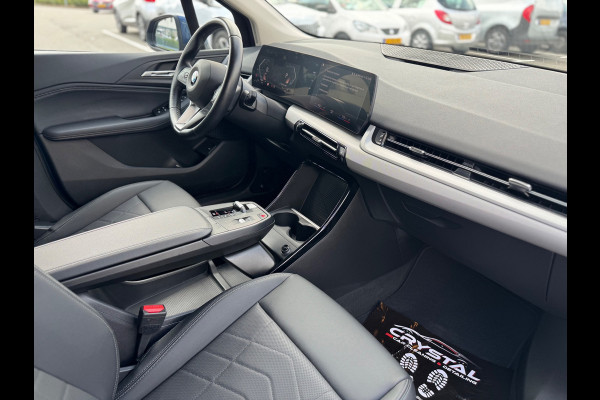BMW 220i Active Tourer Automaat Led Camera Leder Navigatie