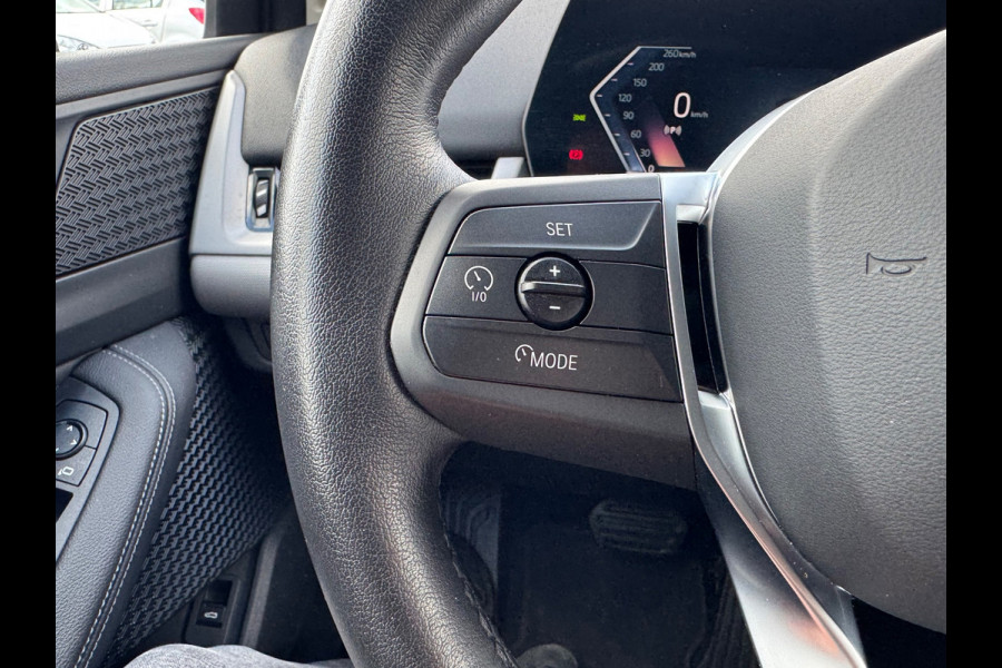 BMW 220i Active Tourer Automaat Led Camera Leder Navigatie