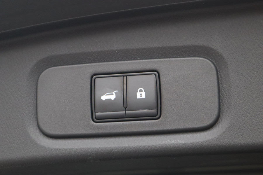 Nissan QASHQAI 1.3DIG-T MHEV 158PK Automaat N-Connecta Panoramadak/Winter-pack/Elektr.-klep/Head-Up/Adapt.-cruise