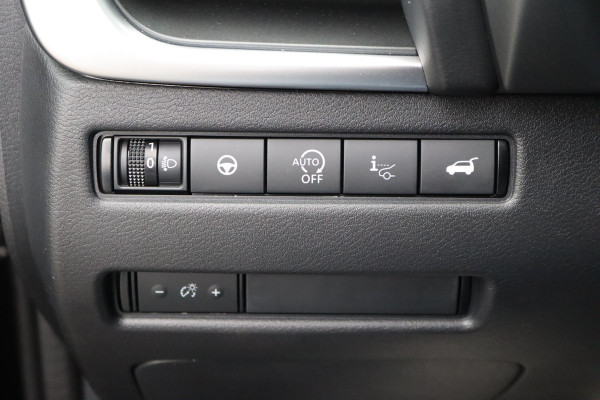 Nissan QASHQAI 1.3DIG-T MHEV 158PK Automaat N-Connecta Panoramadak/Winter-pack/Elektr.-klep/Head-Up/Adapt.-cruise