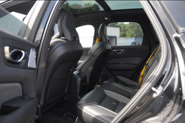 Volvo XC60 T8 408PK Automaat AWD Polestar Engineered / Bowers & Wilkins  / 22" velgen / Adaptieve koplampen / Elektrische stoelen / Ohlins dempers / Brembo remmen / BLIS / Adaptieve cruise control / Leder dashboard / Head up display
