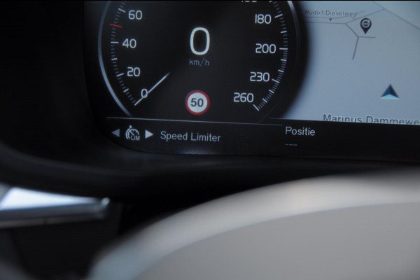 Volvo XC60 T8 408PK Automaat AWD Polestar Engineered / Bowers & Wilkins  / 22" velgen / Adaptieve koplampen / Elektrische stoelen / Ohlins dempers / Brembo remmen / BLIS / Adaptieve cruise control / Leder dashboard / Head up display