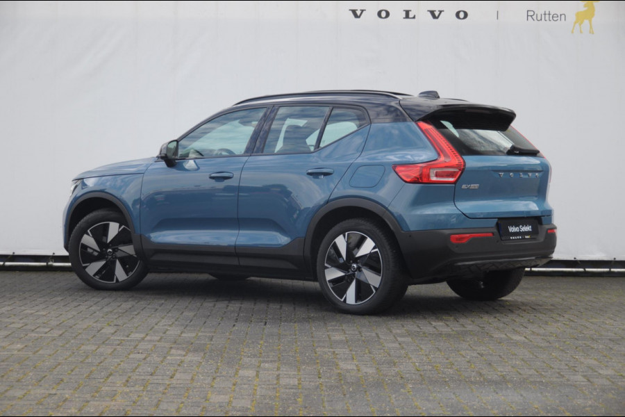 Volvo EX40 Single Ext. Range Ultra 82 kWh / Panorama schuif-kanteldak / 360 Camera / Harman Kardon / Trekhaak / Stuur- en stoelverwarming / Adaptive Cruise / Elektrische best.stoel met geheugen