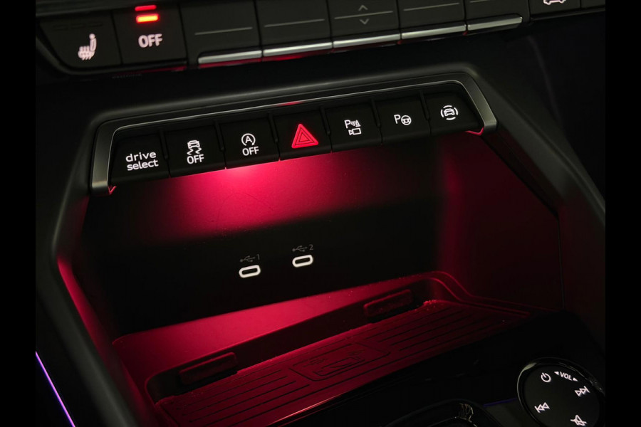 Audi A3 Sportback 35 TFSI 3x S Line Pano Sonos ACC Matrix