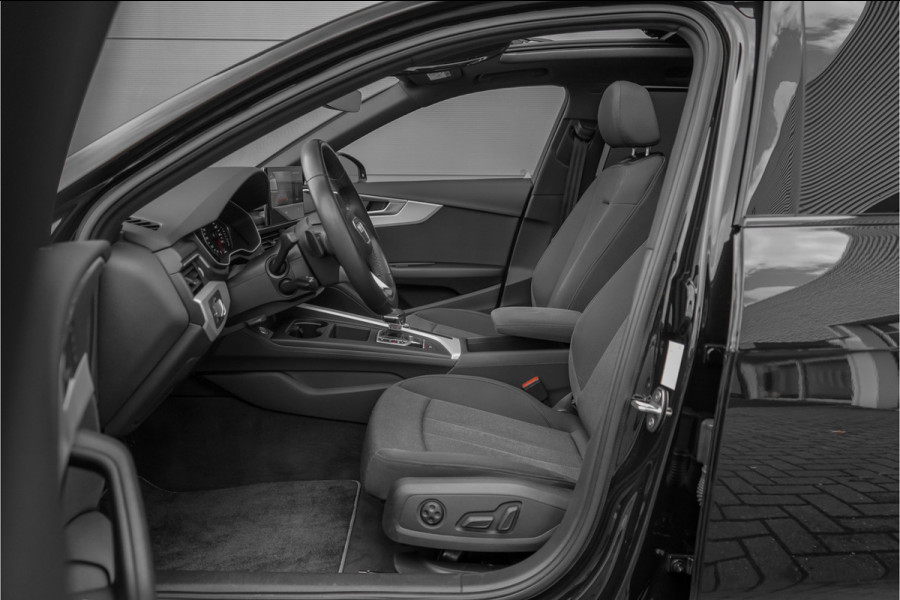 Audi A4 Avant 40 TFSI S Edition Competition Pano ACC Stoelverw Camera 18"