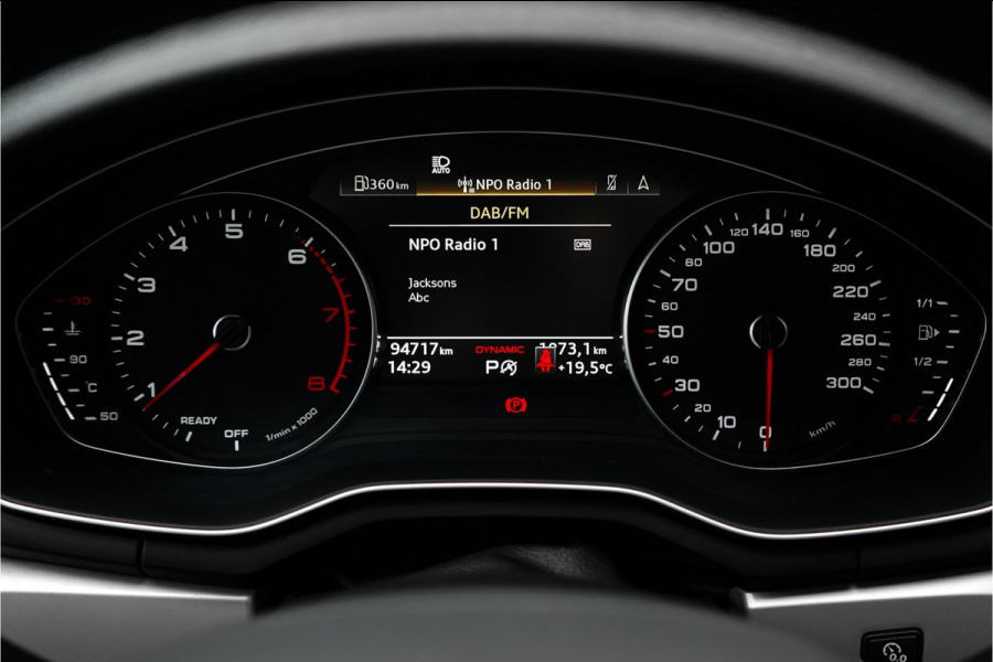 Audi A4 Avant 40 TFSI S Edition Competition Pano ACC Stoelverw Camera 18"