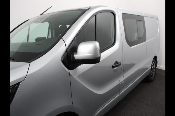 Renault Trafic 2.0 150PK Automaat L2H1 Advance Dubbele Cabine Navigatie bluetooth DAB Camera Airco Trekhaak Houten bekleding Lichtmetalen velgen