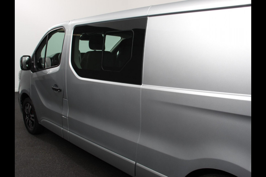 Renault Trafic 2.0 150PK Automaat L2H1 Advance Dubbele Cabine Navigatie bluetooth DAB Camera Airco Trekhaak Houten bekleding Lichtmetalen velgen