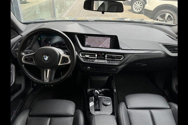 BMW 2 Serie Gran Coupé 218i High Executive NL-AUTO | STOELVERWARMING | M-PAKKET
