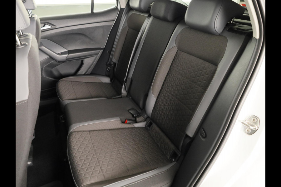 Volkswagen T-Cross 1.0 TSI Style 115PK | Automaat | Navigatie | Digitaal dashboard | ECC airco