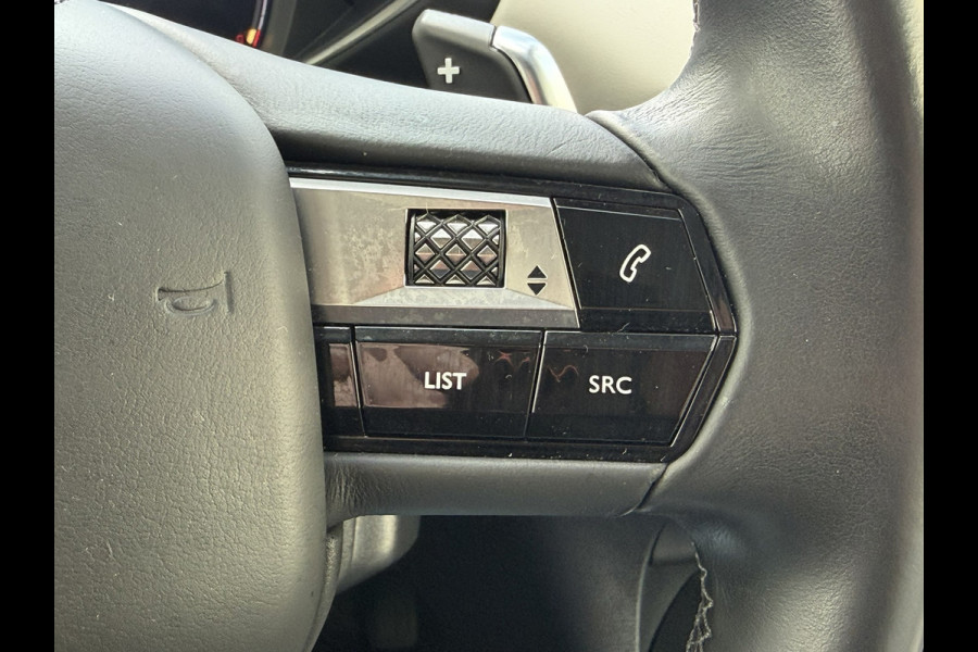 DS DS 3 Crossback 1.2 PureTech So Chic Camera Navigatie Carplay DAB Cruise Leder Lane assist