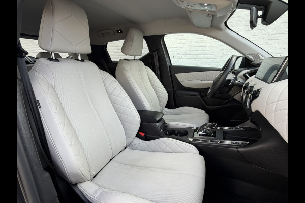 DS DS 3 Crossback 1.2 PureTech So Chic Camera Navigatie Carplay DAB Cruise Leder Lane assist