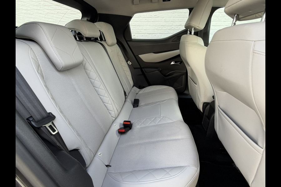 DS DS 3 Crossback 1.2 PureTech So Chic Camera Navigatie Carplay DAB Cruise Leder Lane assist
