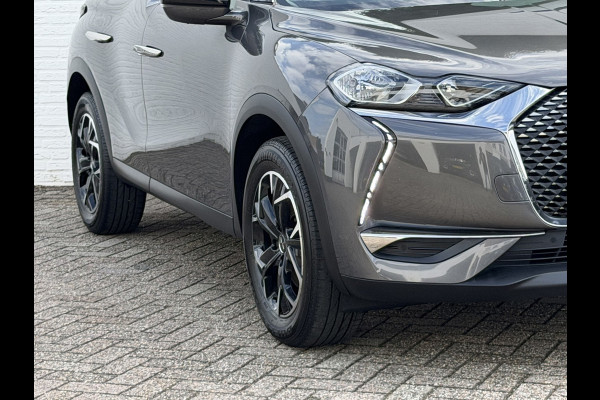 DS DS 3 Crossback 1.2 PureTech So Chic Camera Navigatie Carplay DAB Cruise Leder Lane assist