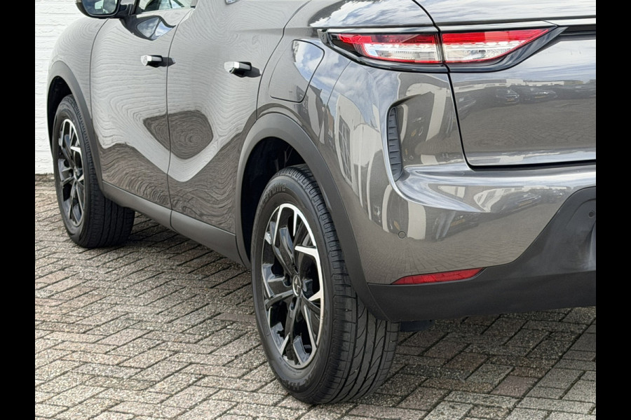 DS DS 3 Crossback 1.2 PureTech So Chic Camera Navigatie Carplay DAB Cruise Leder Lane assist