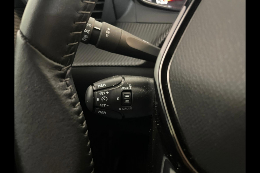 Peugeot 208 1.2 PureTech Blue Lease Active AIRCO NAVI CRUISE ELEK RAMEN CENT VERG METALLIC LAK ZEER NETTE AUTO