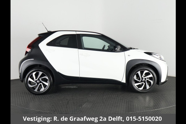 Toyota Aygo X 1.0 VVT-i MT Pulse Bi-Tone | Apple Carplay & AndroidAUTO | Climate Control | Lichtmetalen velgen |