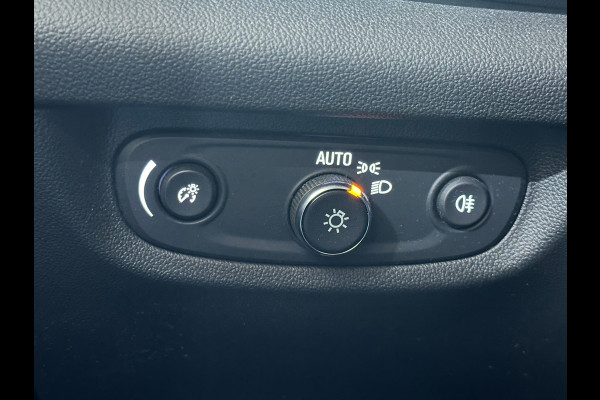 Opel Insignia Sports Tourer 1.5 Turbo Exclusive | IntelliLux LED | Navi | PDC V+A | Stoel-/Stuurverwarming | Cruise | 20 Inch