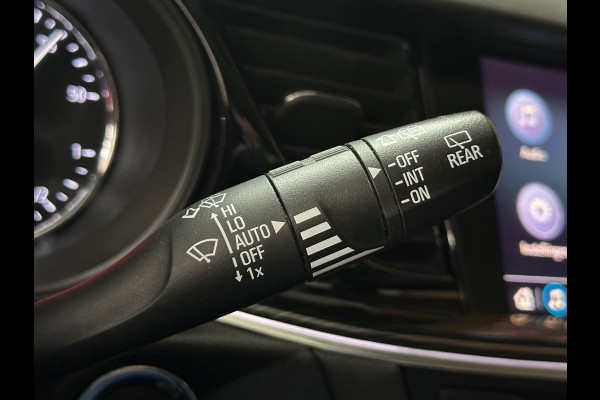 Opel Insignia Sports Tourer 1.5 Turbo Exclusive | IntelliLux LED | Navi | PDC V+A | Stoel-/Stuurverwarming | Cruise | 20 Inch