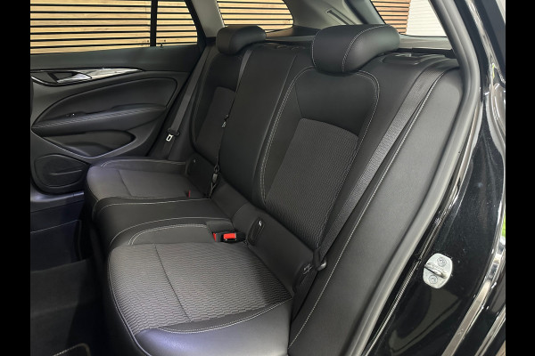 Opel Insignia Sports Tourer 1.5 Turbo Exclusive | IntelliLux LED | Navi | PDC V+A | Stoel-/Stuurverwarming | Cruise | 20 Inch