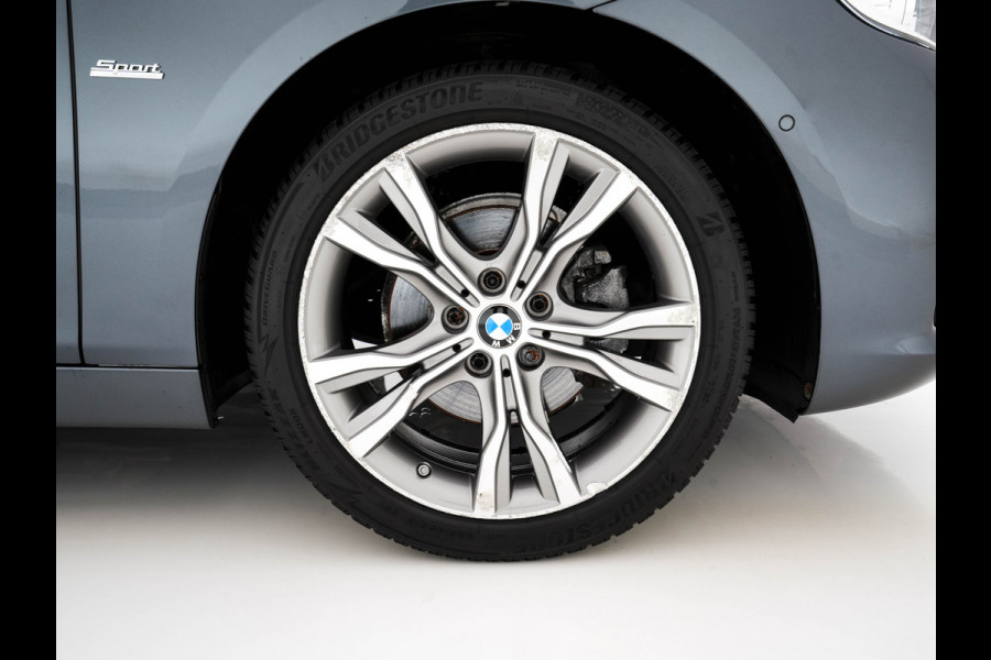 BMW 2 Serie Active Tourer 216d Sportline Corporate Lease High Executive Aut. *LEATHER | FULL-LED | HEATED-SPORTSEATS | NAVI-FULLMAP | ECC | HEAD-UP | PDC | CRUISE | 18''ALU*