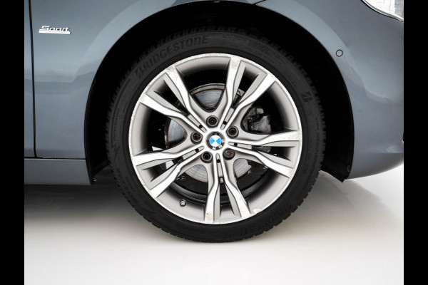 BMW 2 Serie Active Tourer 216d Sportline Corporate Lease High Executive Aut. *LEATHER | FULL-LED | HEATED-SPORTSEATS | NAVI-FULLMAP | ECC | HEAD-UP | PDC | CRUISE | 18''ALU*