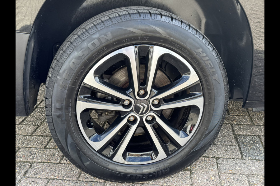 Citroën Berlingo XL 1.2 PureTech Shine 7p Trekhaak All-Season Banden, Carplay, Navi, Parkeersensoren, Climate Control