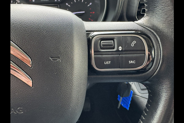 Citroën Berlingo XL 1.2 PureTech Shine 7p Trekhaak All-Season Banden, Carplay, Navi, Parkeersensoren, Climate Control