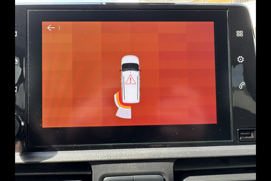 Citroën Berlingo XL 1.2 PureTech Shine 7p Trekhaak All-Season Banden, Carplay, Navi, Parkeersensoren, Climate Control