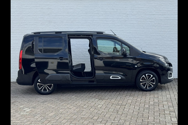 Citroën Berlingo XL 1.2 PureTech Shine 7p Trekhaak All-Season Banden, Carplay, Navi, Parkeersensoren, Climate Control