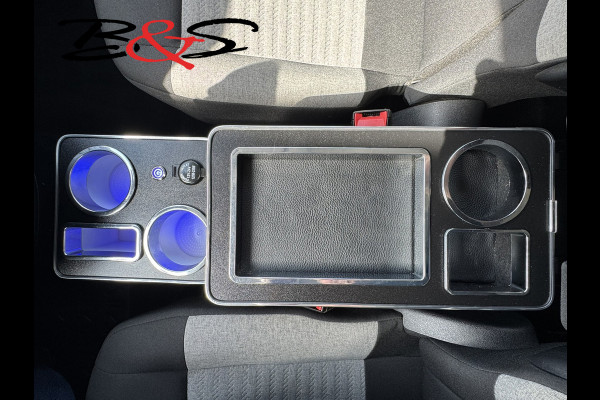 Citroën Berlingo XL 1.2 PureTech Shine 7p Trekhaak All-Season Banden, Carplay, Navi, Parkeersensoren, Climate Control