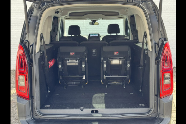 Citroën Berlingo XL 1.2 PureTech Shine 7p Trekhaak All-Season Banden, Carplay, Navi, Parkeersensoren, Climate Control