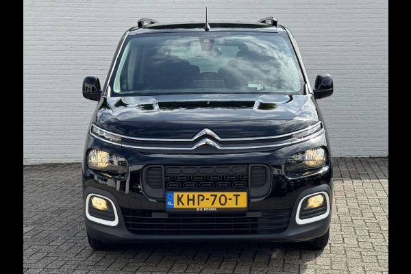 Citroën Berlingo XL 1.2 PureTech Shine 7p Trekhaak All-Season Banden, Carplay, Navi, Parkeersensoren, Climate Control