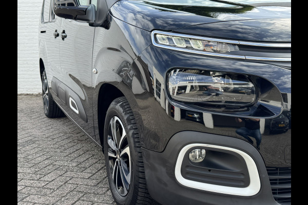 Citroën Berlingo XL 1.2 PureTech Shine 7p Trekhaak All-Season Banden, Carplay, Navi, Parkeersensoren, Climate Control